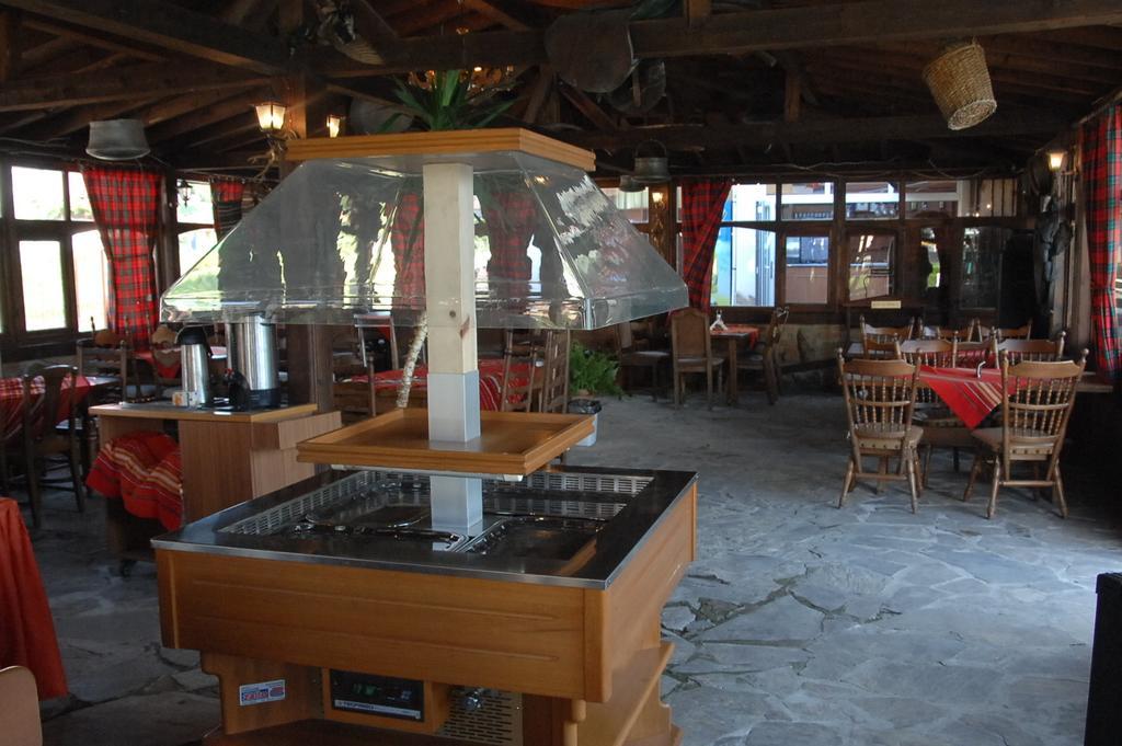 Park Hotel Argo ابزور المظهر الخارجي الصورة