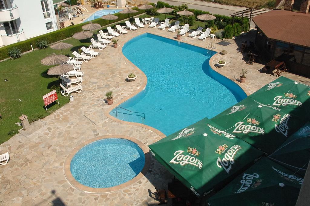 Park Hotel Argo ابزور المظهر الخارجي الصورة