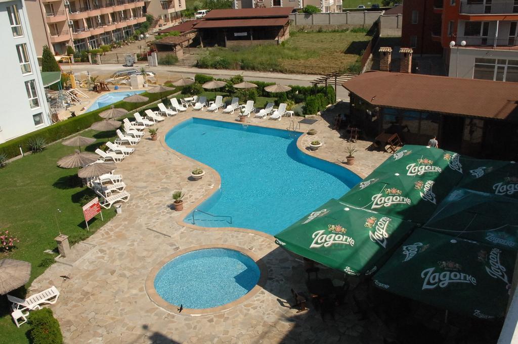 Park Hotel Argo ابزور المظهر الخارجي الصورة